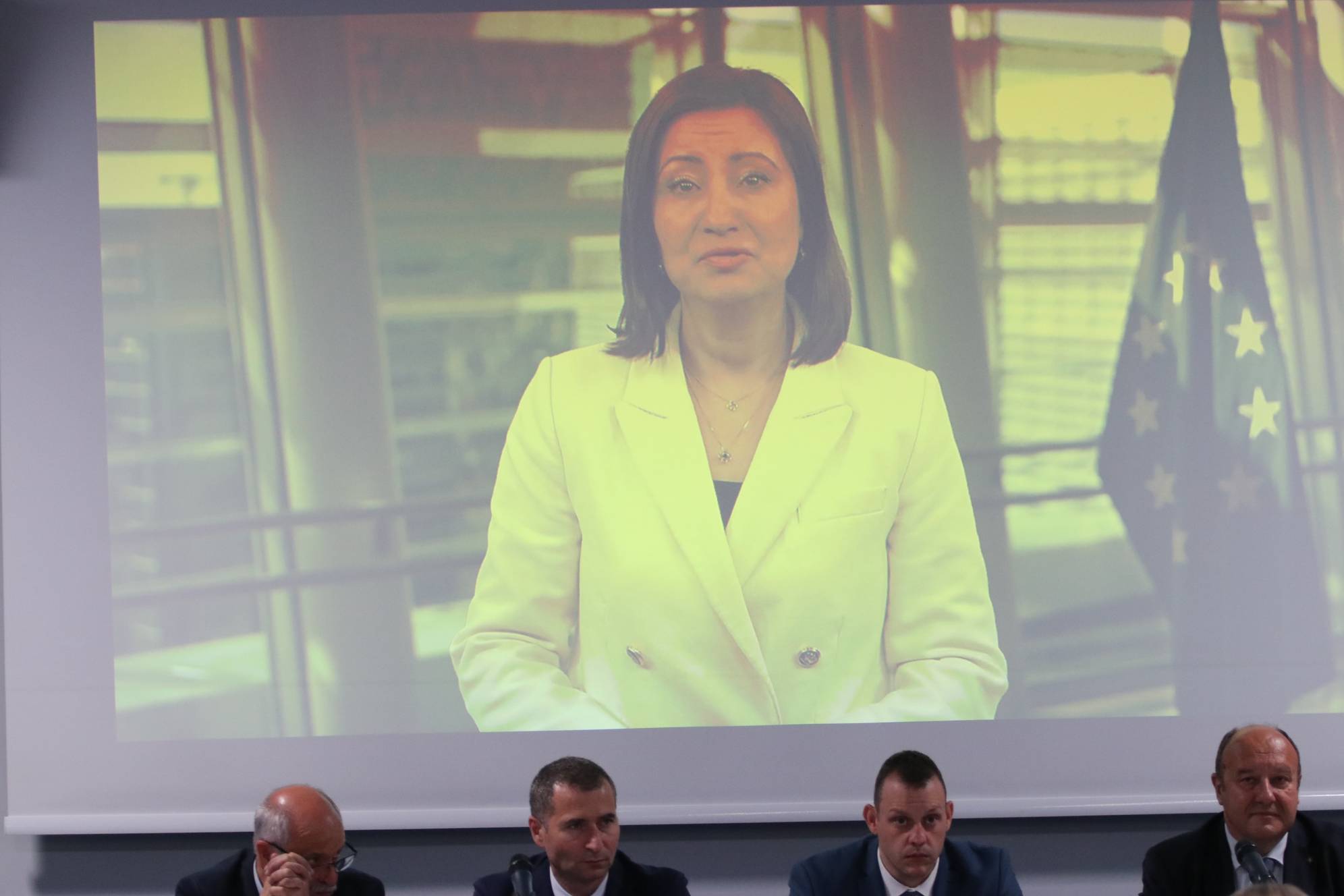  Еврокомисар Илиана Иванова 